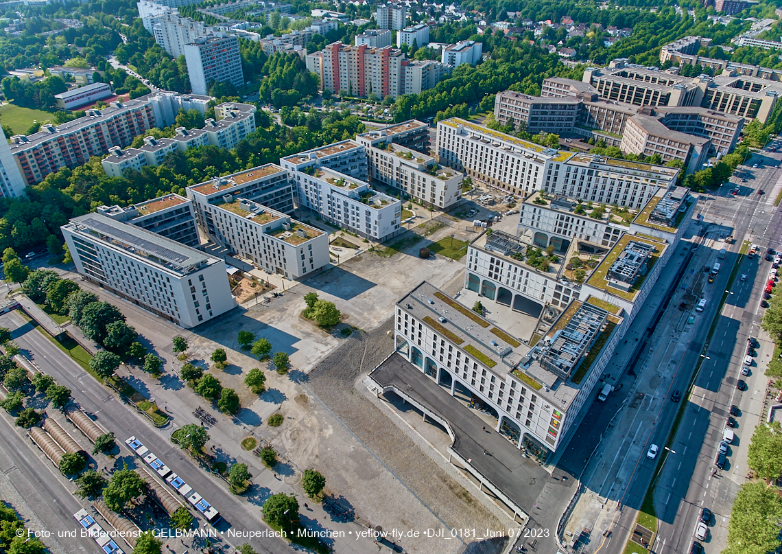 07.06.2023 - Perlach Plaza, PEP, Rentenversicherung, Wohnring, WACKER-Chemie in Neuperlach